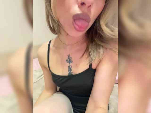 BarbieKoShKa1-1 webcam