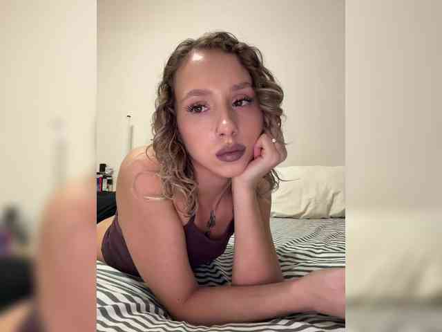 BarbieKoShKa1-1 webcam