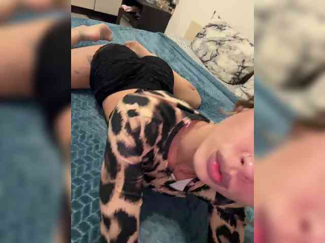 BarbieKoShKa1-1 webcam