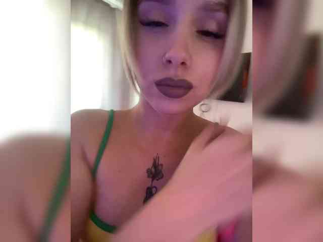 BarbieKoShKa1-1 webcam