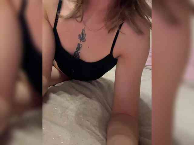 BarbieKoShKa1-1 webcam