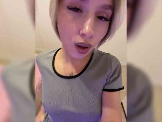 BarbieKoShKa1-1 webcam