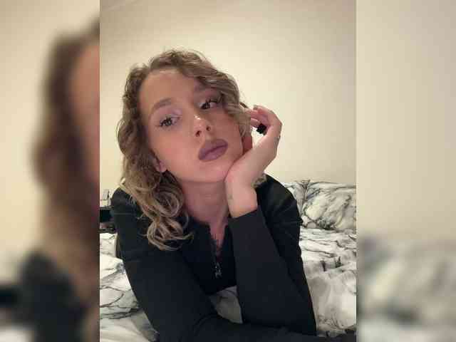 BarbieKoShKa1-1 webcam