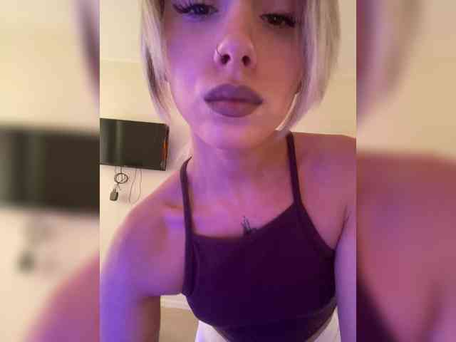 BarbieKoShKa1-1 webcam