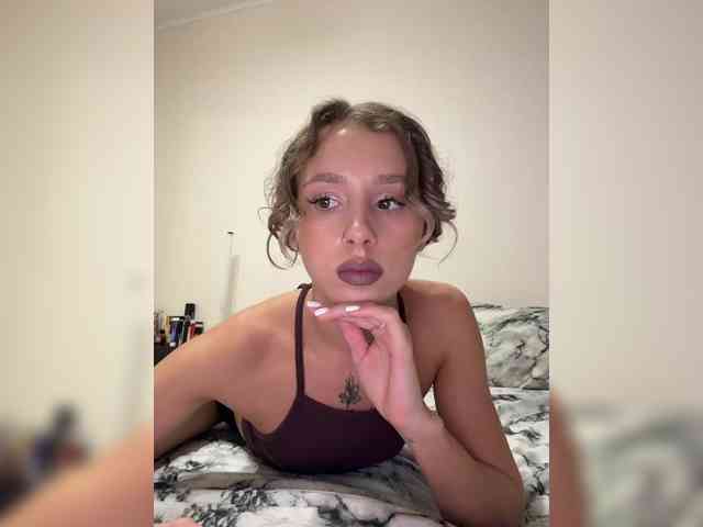 BarbieKoShKa1-1 webcam