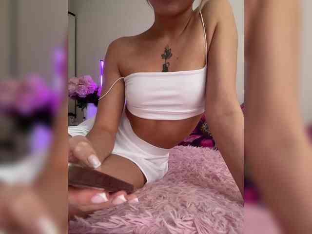 BarbieKoShKa1-1 webcam