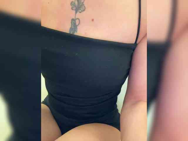 BarbieKoShKa1-1 webcam