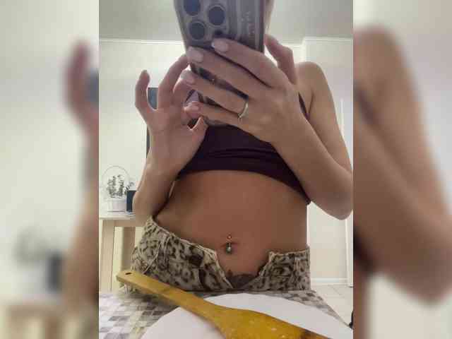 BarbieKoShKa1-1 webcam