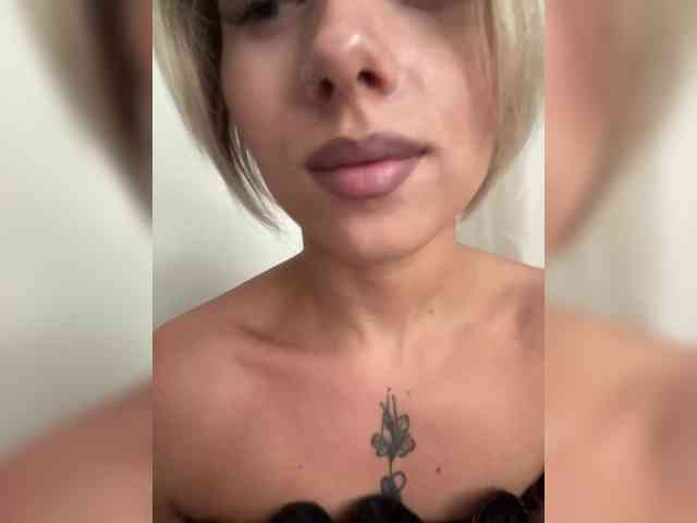 BarbieKoShKa1-1 webcam