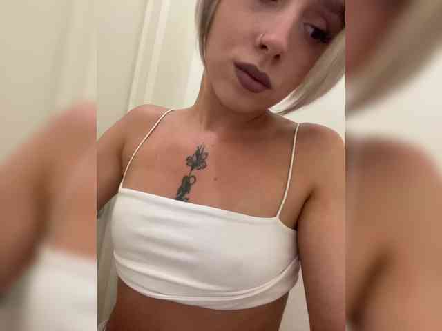 BarbieKoShKa1-1 webcam