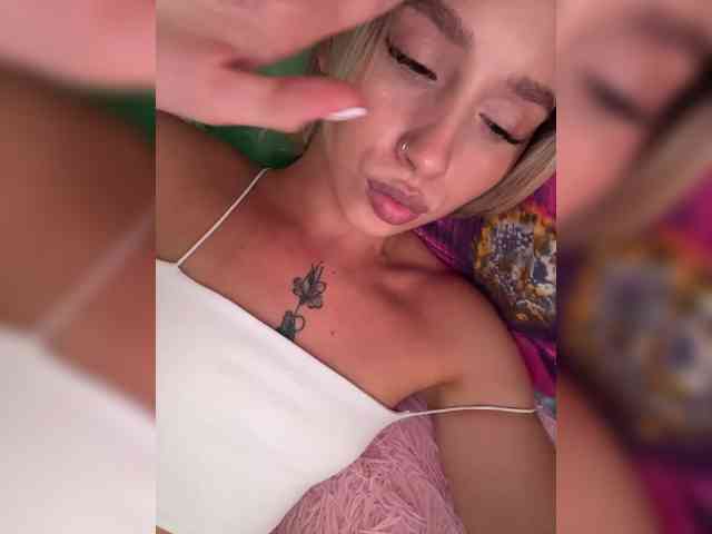 BarbieKoShKa1-1 webcam