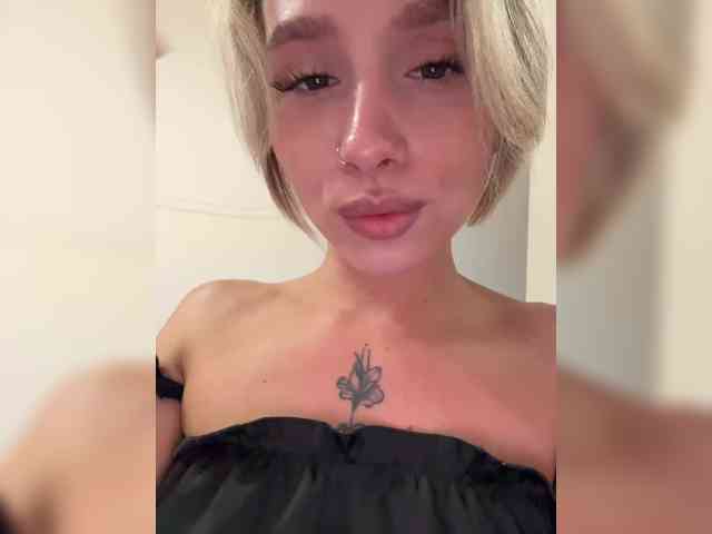 BarbieKoShKa1-1 webcam