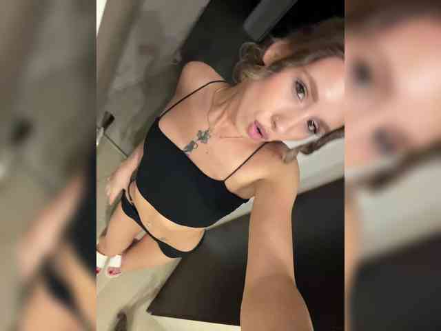 BarbieKoShKa1-1 webcam