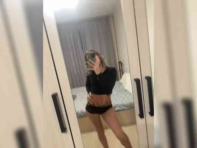 BarbieKoShKa1-1 webcam