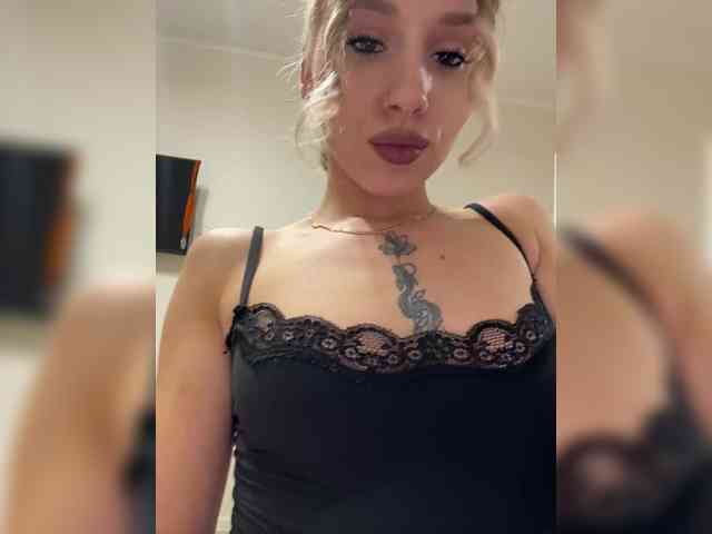 BarbieKoShKa1-1 webcam