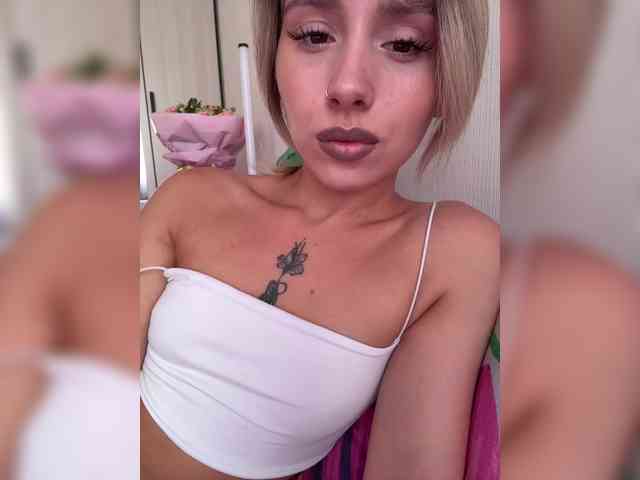 BarbieKoShKa1-1 webcam
