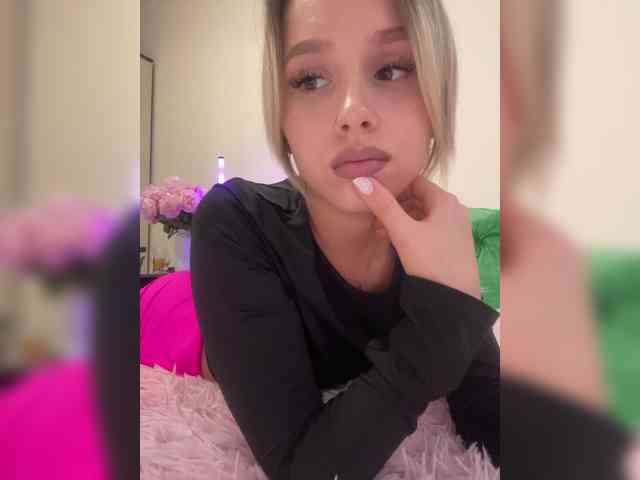 BarbieKoShKa1-1 webcam
