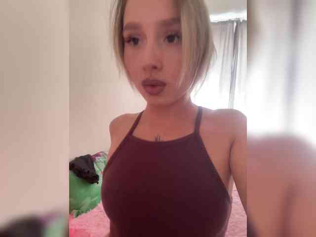 BarbieKoShKa1-1 webcam