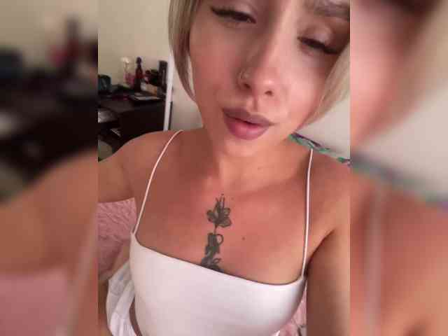 BarbieKoShKa1-1 webcam