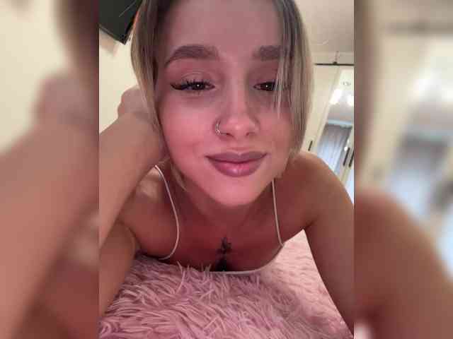 BarbieKoShKa1-1 webcam