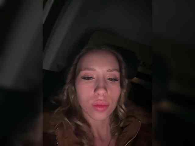 BarbieKoShKa1-1 webcam