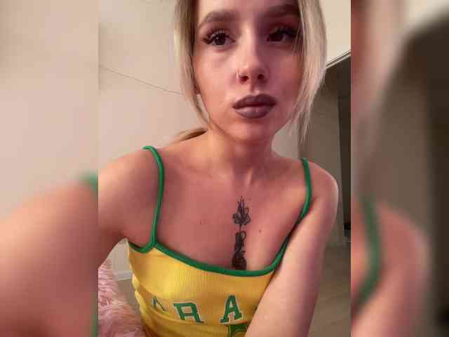 BarbieKoShKa1-1 webcam