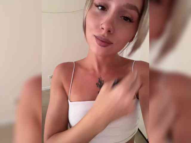 BarbieKoShKa1-1 webcam