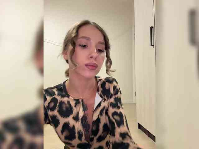 BarbieKoShKa1-1 webcam