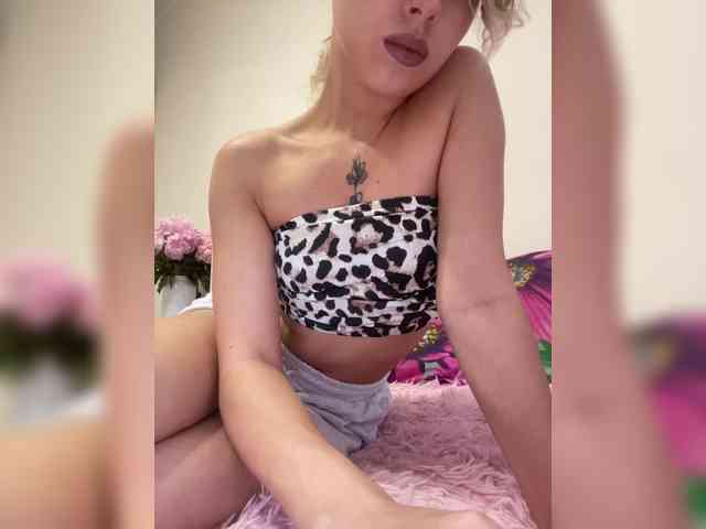 BarbieKoShKa1-1 webcam