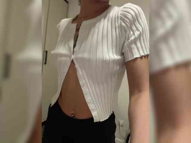 BarbieKoShKa1-1 webcam