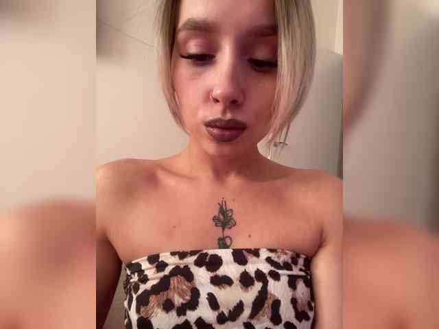 online porn chat room Crystal1-1