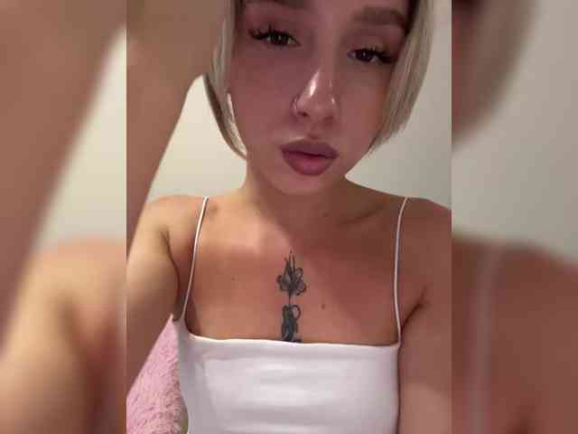 BarbieKoShKa1-1 webcam