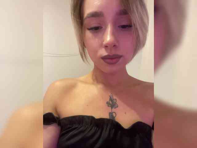 BarbieKoShKa1-1 webcam