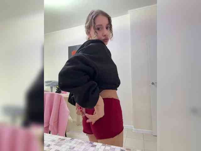 BarbieKoShKa1-1 webcam