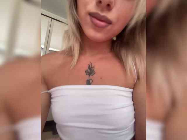 BarbieKoShKa1-1 webcam