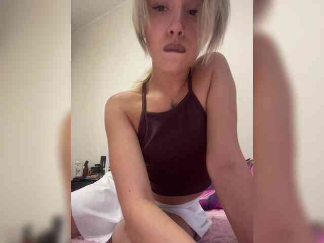 BarbieKoShKa1-1 webcam