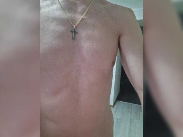  Alex80-201 chat room