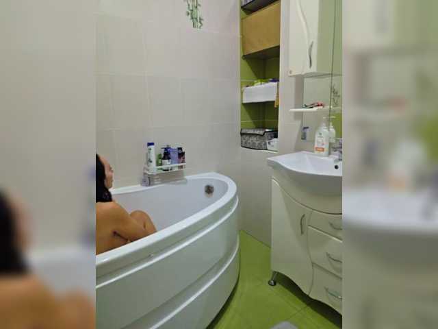 Alex80-201 live cam