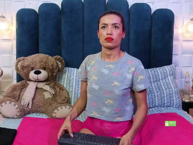 alexastarck's BongaCams show and profile