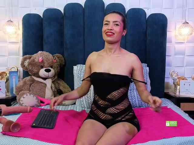 alexastarck alexastarck