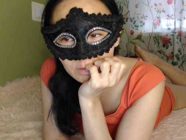 Sun-Shy Live Webcam on BongaCams Sun-Shy Live Webcam on BongaCams