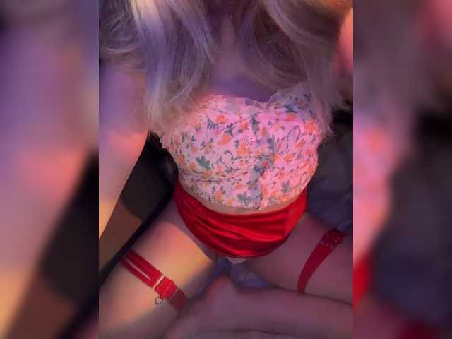 Marissa-u's BongaCams show and profile