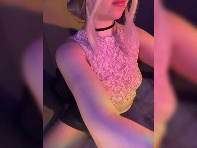 Marissa-u's BongaCams show and profile