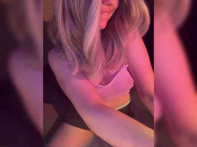 Marissa-u Live Webcam on BongaCams