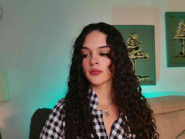 AprilRhodes webcam