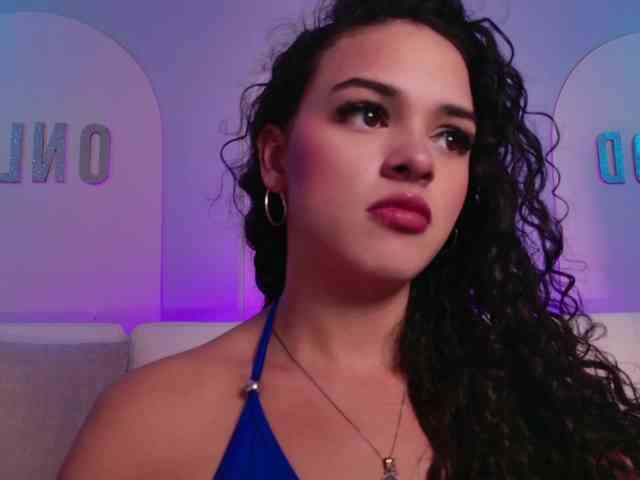 free chat room adult AprilRhodes