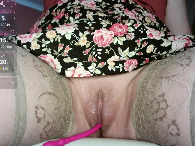 Vikki-Karp's BongaCams show and profile