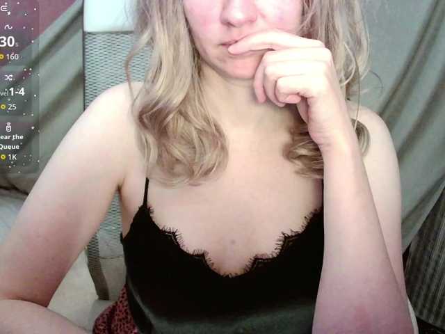 Vikki-Karp's BongaCams show and profile