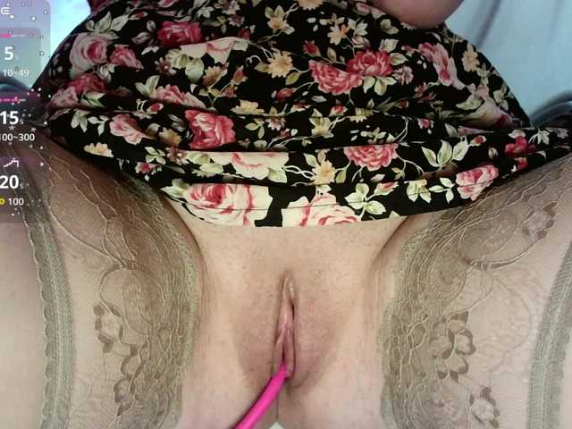 Vikki-Karp's BongaCams show and profile