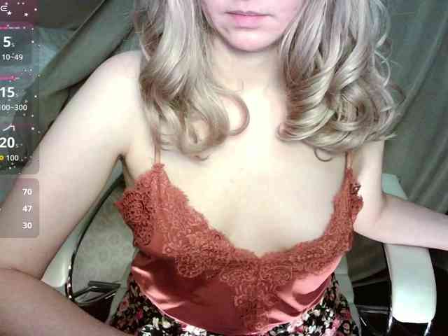 Victoria__Love webcam